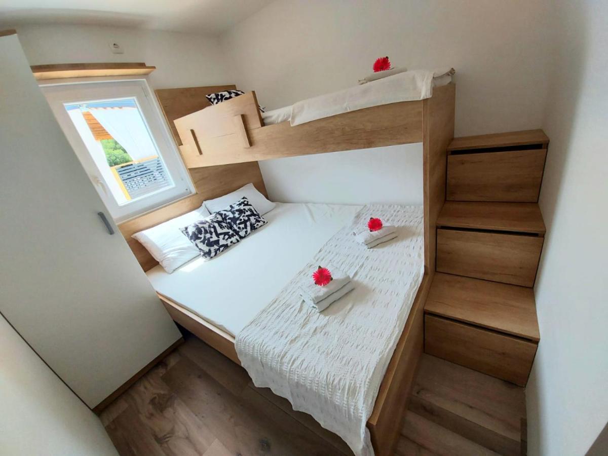 Mobile Homes Charly Tisno Bagian luar foto