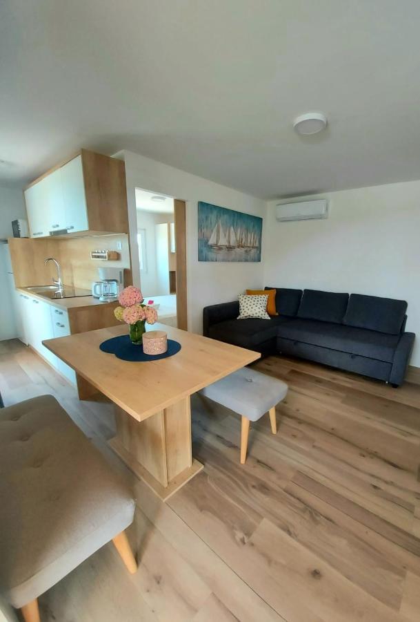 Mobile Homes Charly Tisno Bagian luar foto